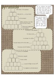 English Worksheet: Pyramids 3