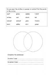 English Worksheet: Summer and Winter Clothes