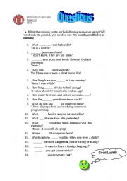 English worksheet: QUESTIONS