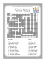 English Worksheet: Family Puzzle
