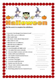 English Worksheet: Fill in halloween words