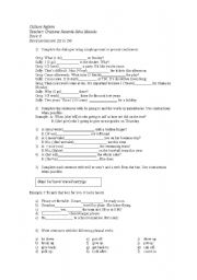 English Worksheet: Grammar review for pre intermediate
