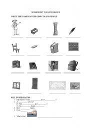 English Worksheet: Classroom objects