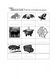 English worksheet: Halloween simple spellings