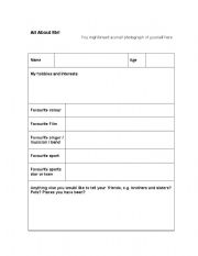 English worksheet: introducing yourself