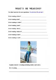 English worksheet: CLOTHES