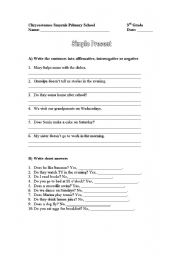 English worksheet: Simple Present