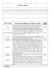 English Worksheet: Writing lesson - Letters of complaint