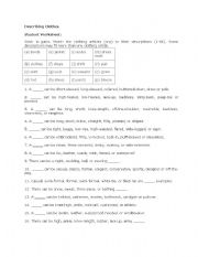 English Worksheet: Describing Clothes