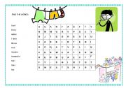 English Worksheet: Clothes wordsearch