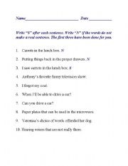 English Worksheet: Sentence Sense