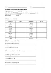 English Worksheet: PAST SIMPLE ( REG AND IRREG )