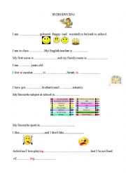 English Worksheet: Back to school.