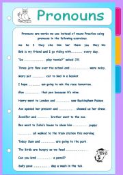 English Worksheet: Pronouns