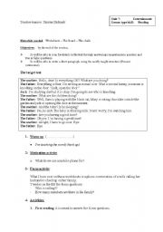 English worksheet: Reading with the present continuous