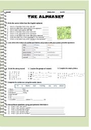 English Worksheet: The alphabet