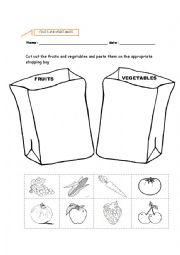 English Worksheet: fRUITS AND VEGETABLES BAG