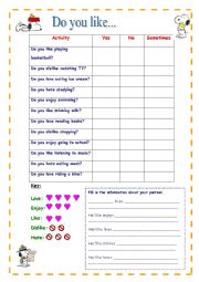 English Worksheet: family