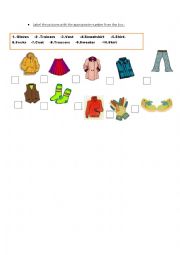 English Worksheet: clothes exercise