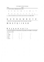 English Worksheet: English alphabets and colors