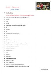 English Worksheet: Family Matters