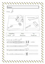 English Worksheet: School stuff