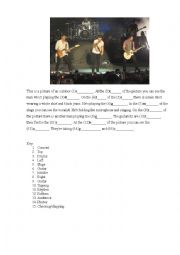 English Worksheet: Concert Description Gapfill