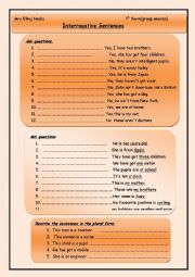 English Worksheet: interrogative sentences