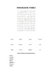English Worksheet: FAMILY WORDSEARCH PUZZLE