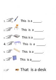 English Worksheet: Classroom objects