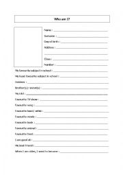 English Worksheet: Who am I?