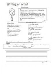 English Worksheet: Writing an email