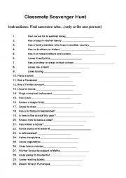 English Worksheet: Scavenger hunt