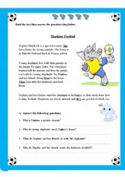 English Worksheet: Elephant Football