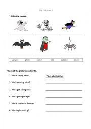 English Worksheet: Halloween Worksheet