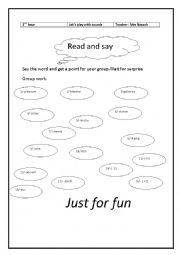 English Worksheet: a pronunciation game