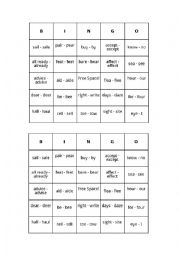 English Worksheet: Homonyms Bingo