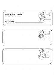 English Worksheet: whats your name 
