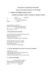 English Worksheet: Indefinite pronouns/ Everybody loves somebody