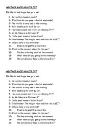 English Worksheet: Mistake Maze