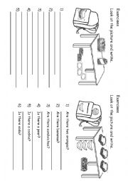 English Worksheet: There is/There are