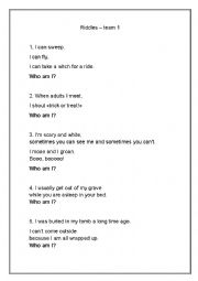 English Worksheet: Halloween riddle game