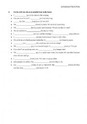 English Worksheet: FUTURE TENSES