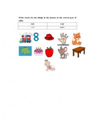 English Worksheet: pronunciation for level A2