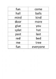 English Worksheet: Christmas magic rhyming words