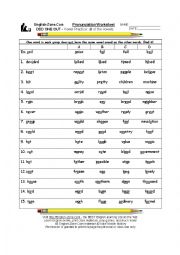 English Worksheet: Odd 1 out- vowels 