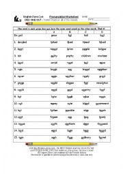 English Worksheet: Odd 1 out- vowels 