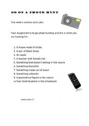 English Worksheet: Photo hunt