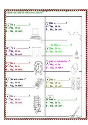 English Worksheet: School things