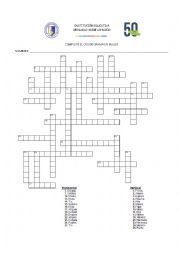 English Worksheet: FAMILY CROSSWORD